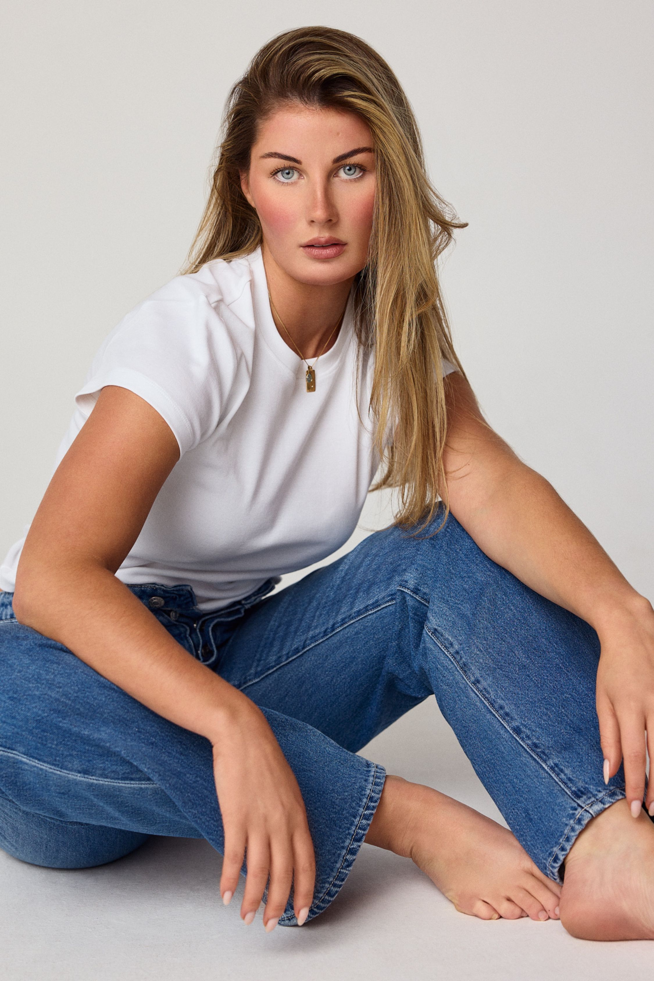 WEB UPLOADS (19.05 x 21.696 cm) - 2