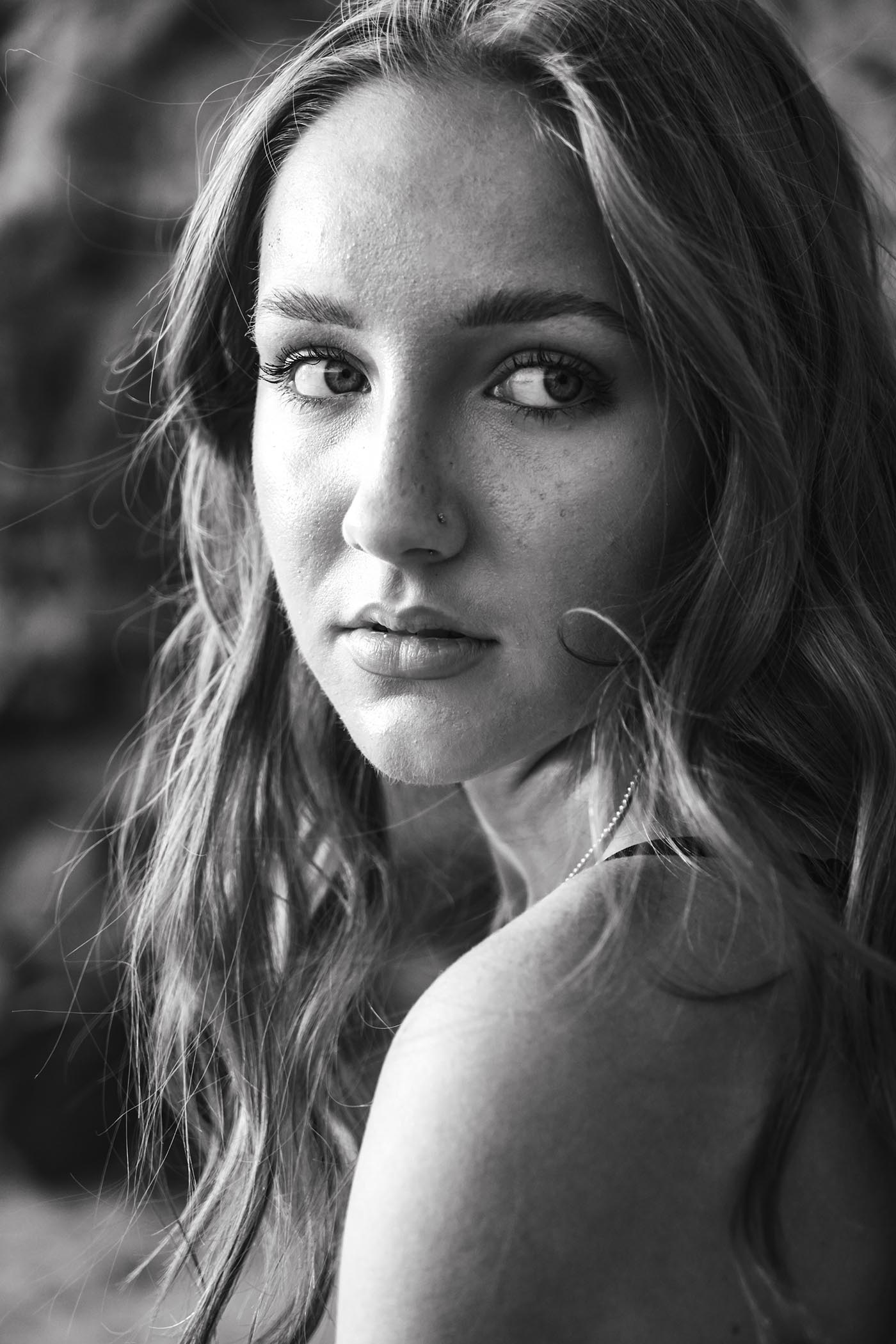 ELLA_JONKER_SILHOUETTE_MODELS_FORWEB_2