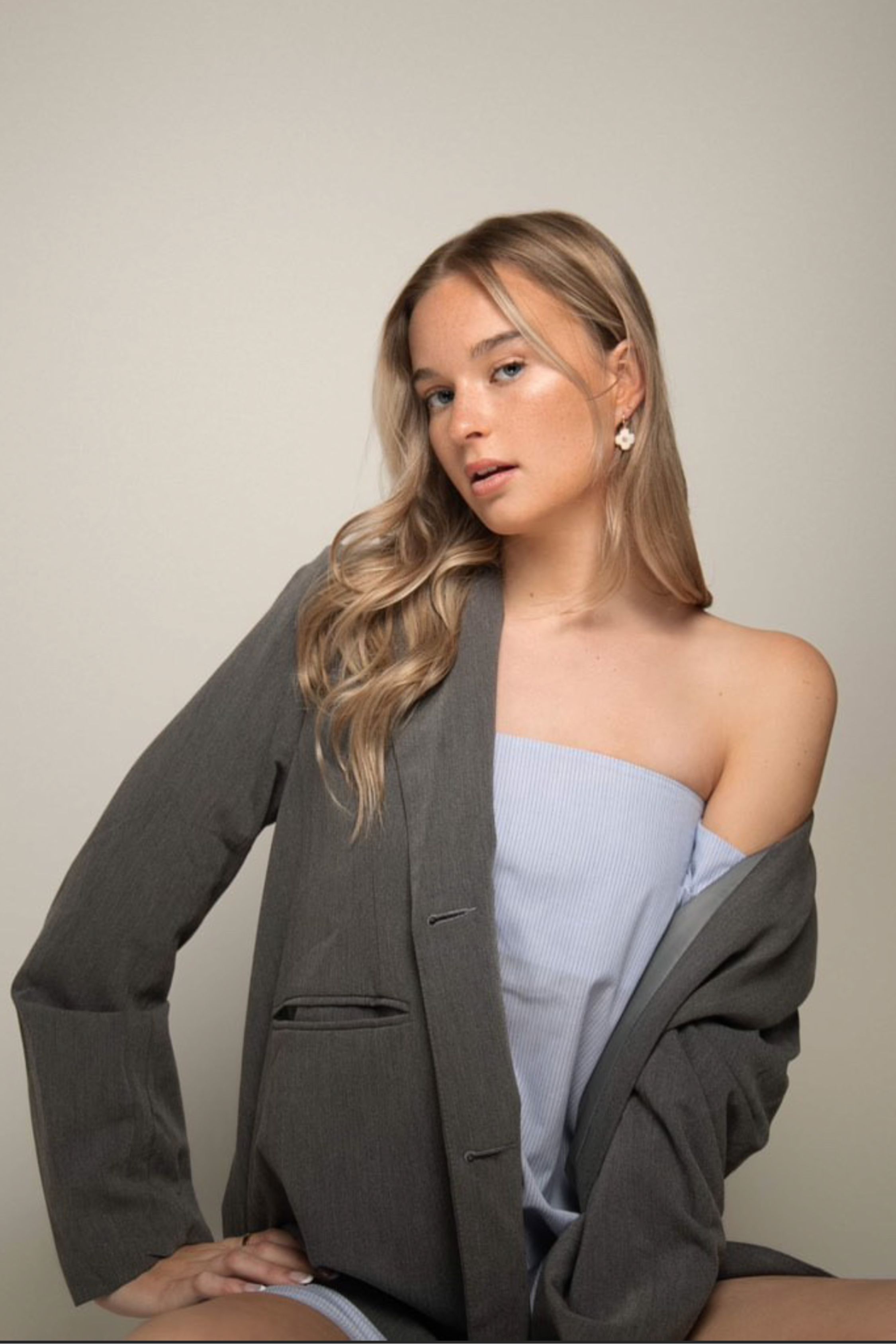 WEB UPLOADS (19.05 x 21.696 cm) - 2