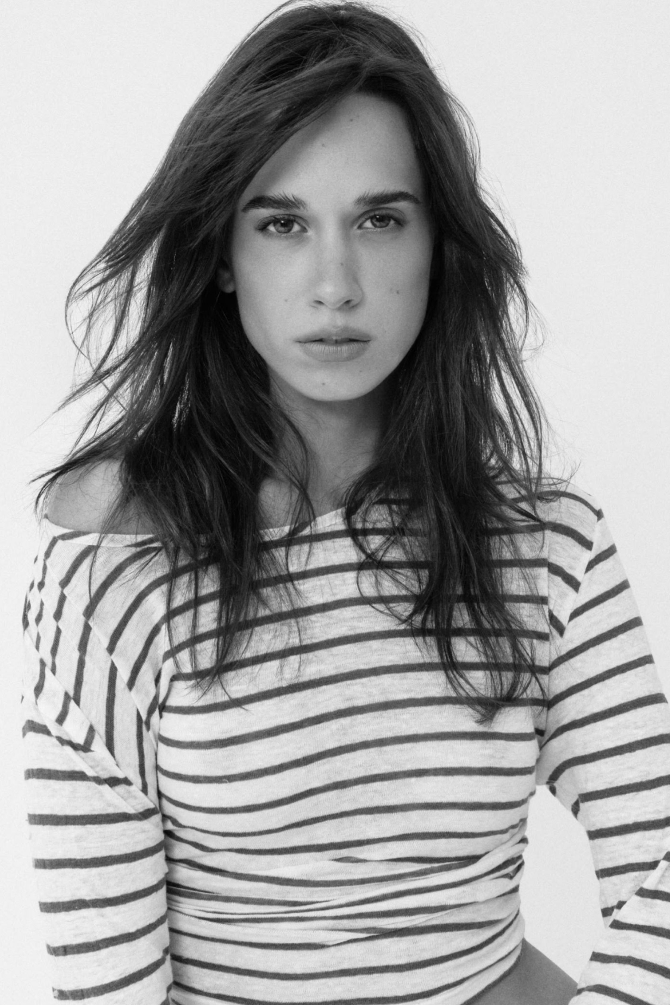 WEB UPLOADS (19.05 x 21.696 cm) - 24