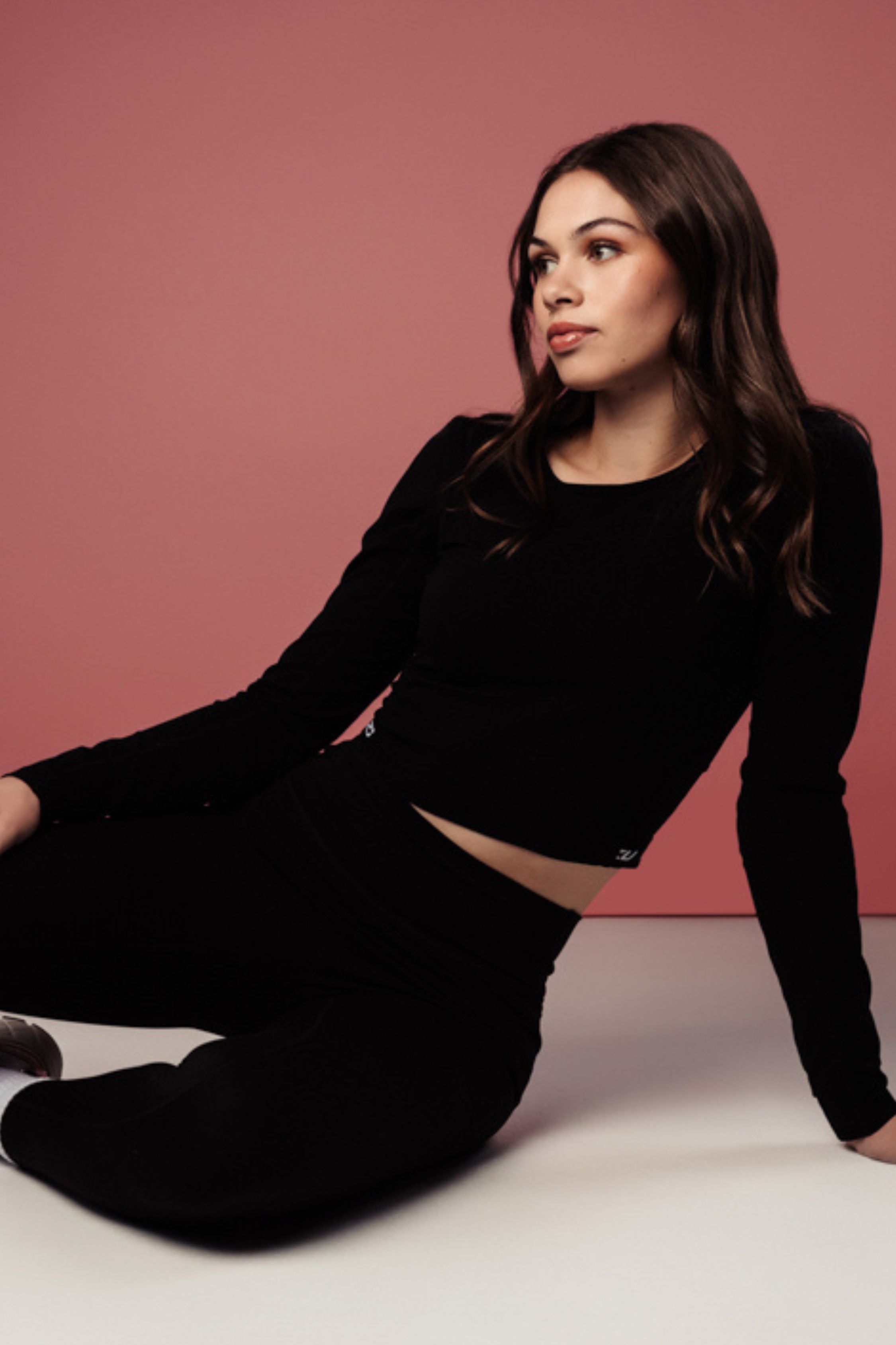 WEB UPLOADS (19.05 x 21.696 cm) - 23