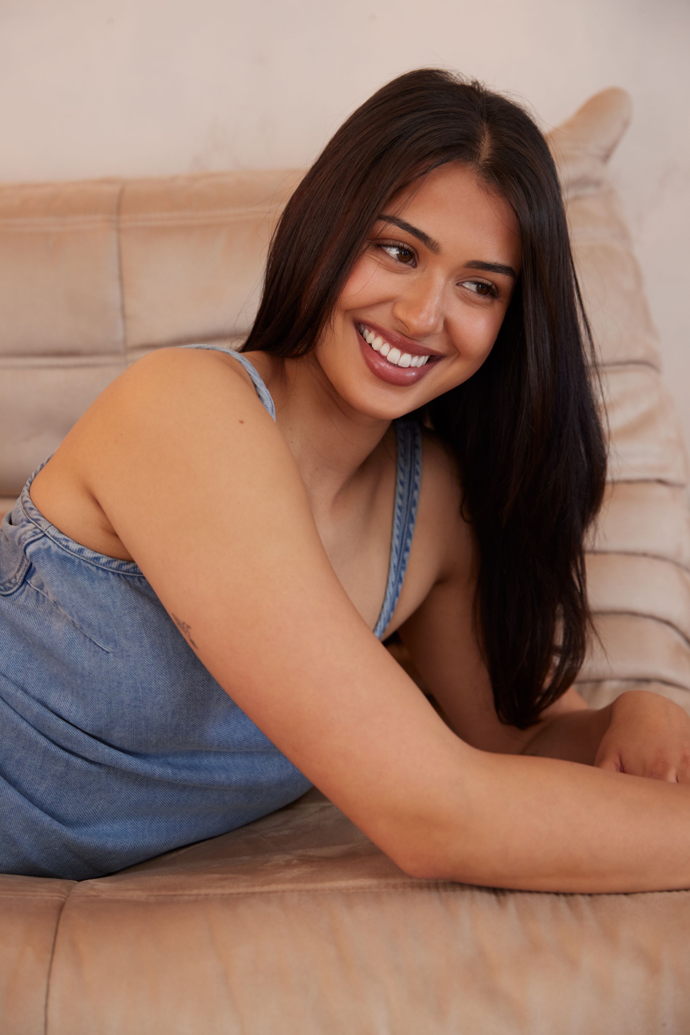 WEB UPLOADS (19.05 x 21.696 cm) - 2